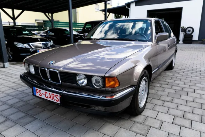BMW 730 i  Oldtimer H