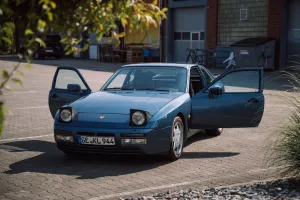Porsche 944 S2 Coupé H-Zulassung 3.Hand Neu Lackiert