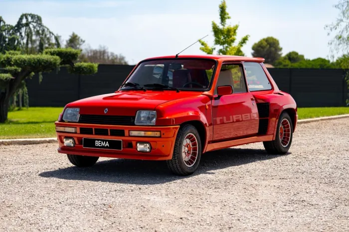 Renault R 5