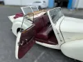 Triumph Andere