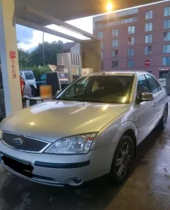 Ford FORD MONDEO 2.5 V6 GHIA 2004 AUTOMATIK TÜV...