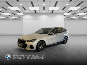 BMW 550e xDrive Touring