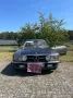 Mercedes-Benz 350 SLC Text lesen