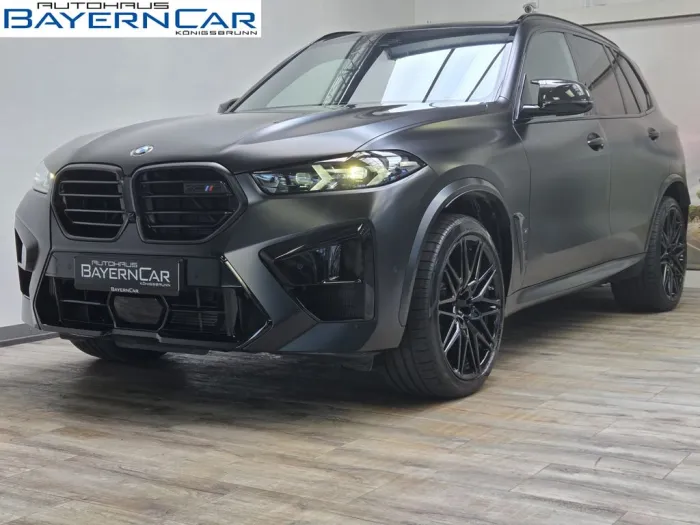BMW X5 M Competition Matt AHK Sky B&W Carbon UPE196
