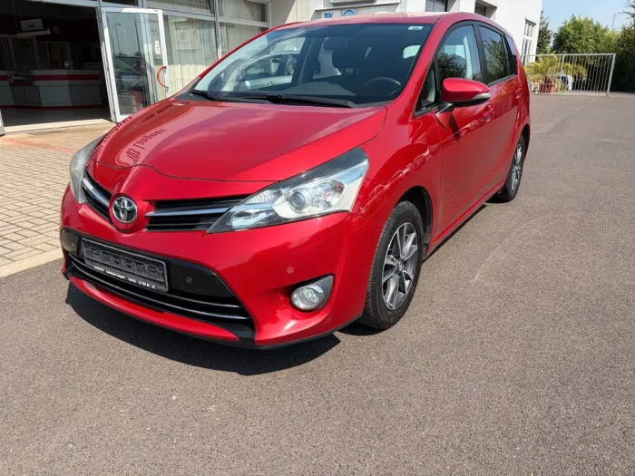 Toyota Verso 1.8l Valvematic Life 5-Sitzer