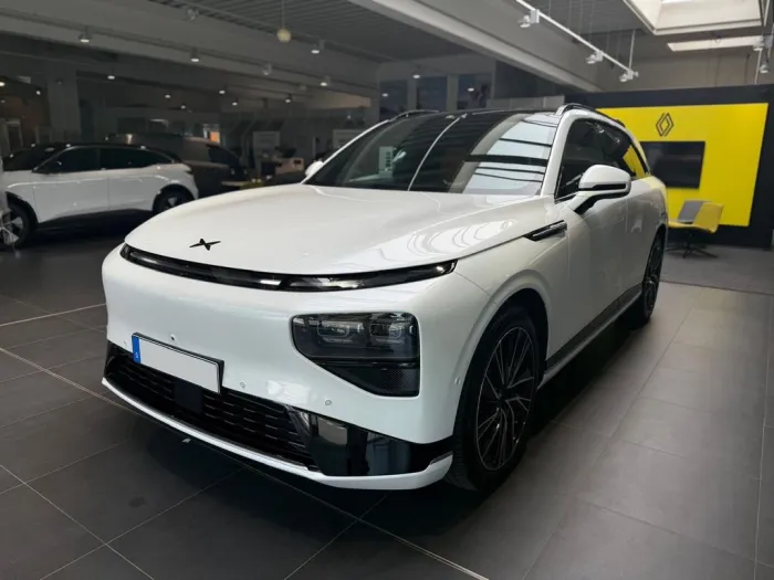 XPENG G9 AWD Performance Premium+AHK