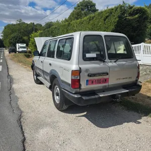 Toyota FZJ80