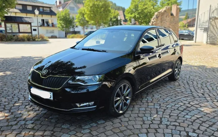 Skoda Rapid 1.0 TSI 81kW Ambition Spaceback 