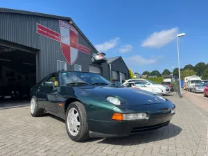 Porsche 928 S4 Deutsch Tannengrün