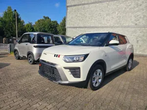 KGM Tivoli 1.5 NOMAD AUTOMATIK+NAVI+KAMERA+ALLWETTER