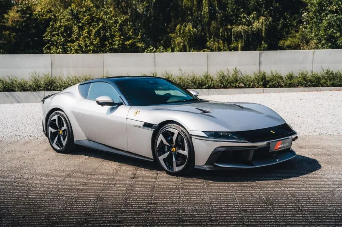 Ferrari 12Cilindri Argento Nurburgring /Carbon/NEW/LIFT