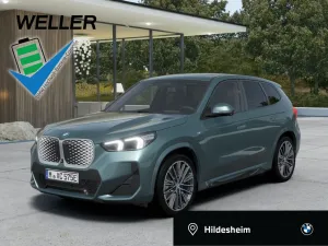 BMW iX1 xDrive30 M SPORT LivePro,St+G,HUD,22KW Laden