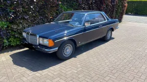 Mercedes-Benz W123 Coupé 230E Bj 1984