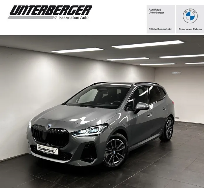 BMW 230e xDrive Active Tourer