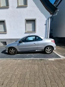 Peugeot 206 CC Platinum 109 PS Leder Cabri...