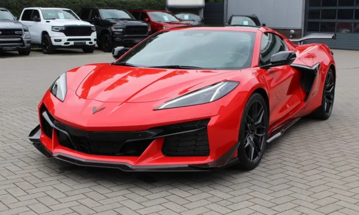 Corvette EU C8 Z06 Z07 - Keramik, Karbon, Semi Slicks