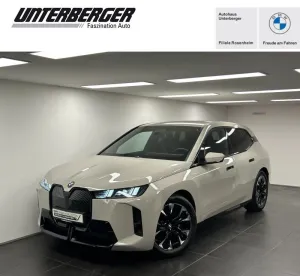 BMW iX xDrive45 M Sportpaket Harman/Kardon AHK DAB L