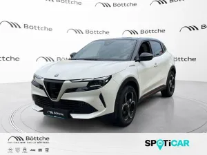 Alfa Romeo Junior Ibrida 1.2 VGT 48V-Hybrid 100 kW Speciale