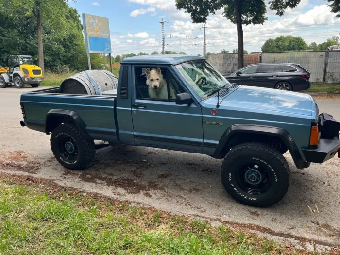 Jeep Comanche Jeep Pickup Shortbed