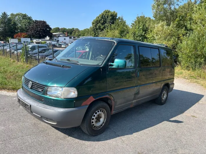 Volkswagen T4 Multivan 2.5 TDI-KlimaAuto-AHK-El-Fenster