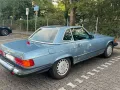 Mercedes-Benz SL 560