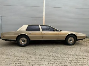 Aston Martin Lagonda