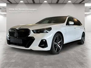 BMW 550e xDrive Touring M Sport AHK LiveCockpitProf 