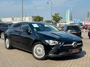 Mercedes-Benz CLA 180 Shooting Brake 7G-DCT*PDC*NAVI*SPURHALTE
